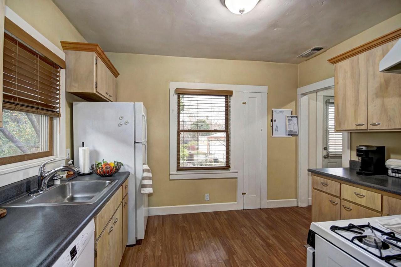 Charming 2Bed French Colonial Apartment In Desirable Midtown サクラメント エクステリア 写真